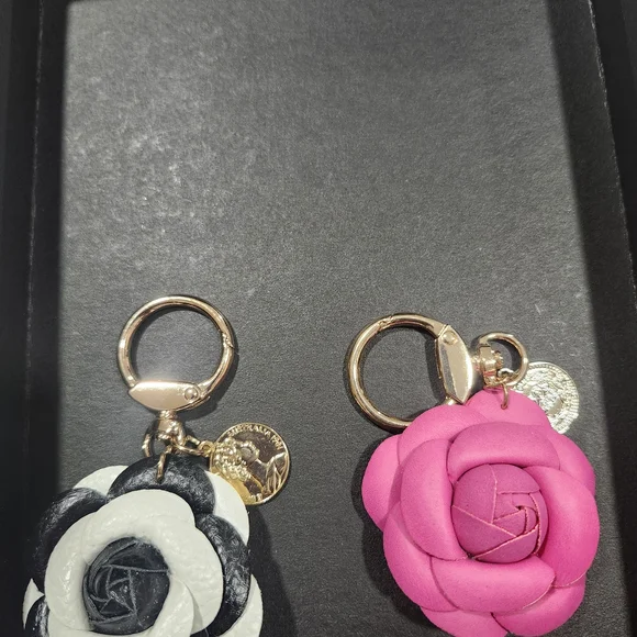Chic Black and Pink Camelia Floral Key Charm - Picture 1 of 3